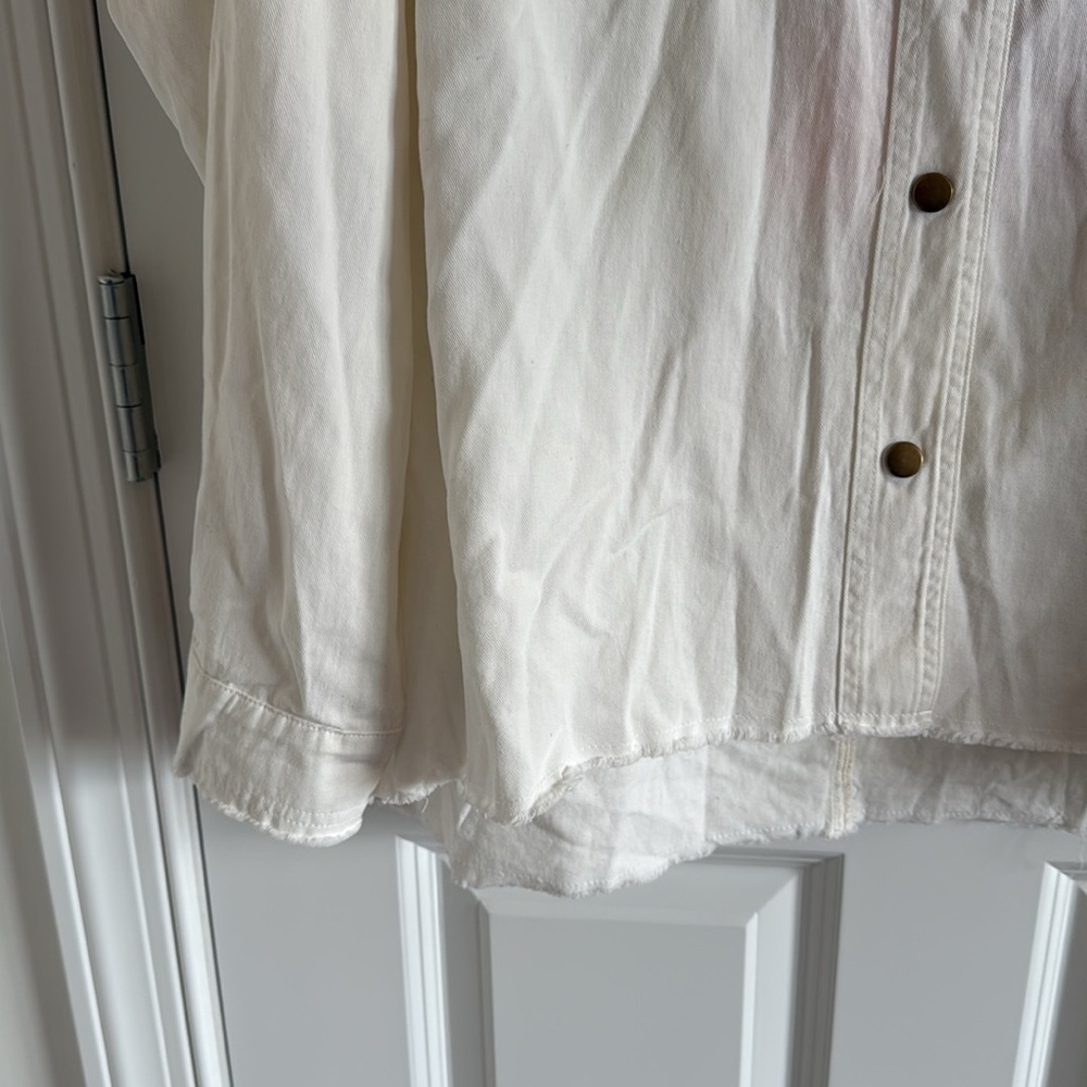 NWT Davi & Dani Rock & Roll Fringe Hem Snap Butto… - image 4